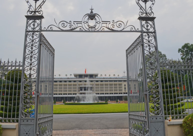 70012325-2A13-4EC0-ADC1-92F040CFDA0A